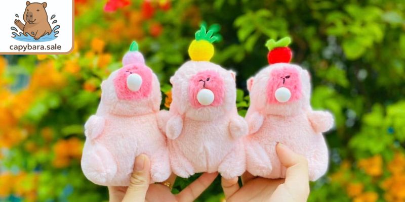 Gấu bông Capybara hồng nhỏ